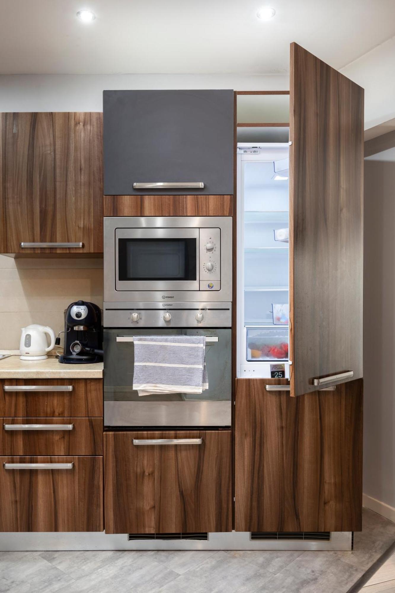 Modern 3 Bedroom & 3 Bathroom Apartment - Near Balluta Bay San Ġiljan Buitenkant foto