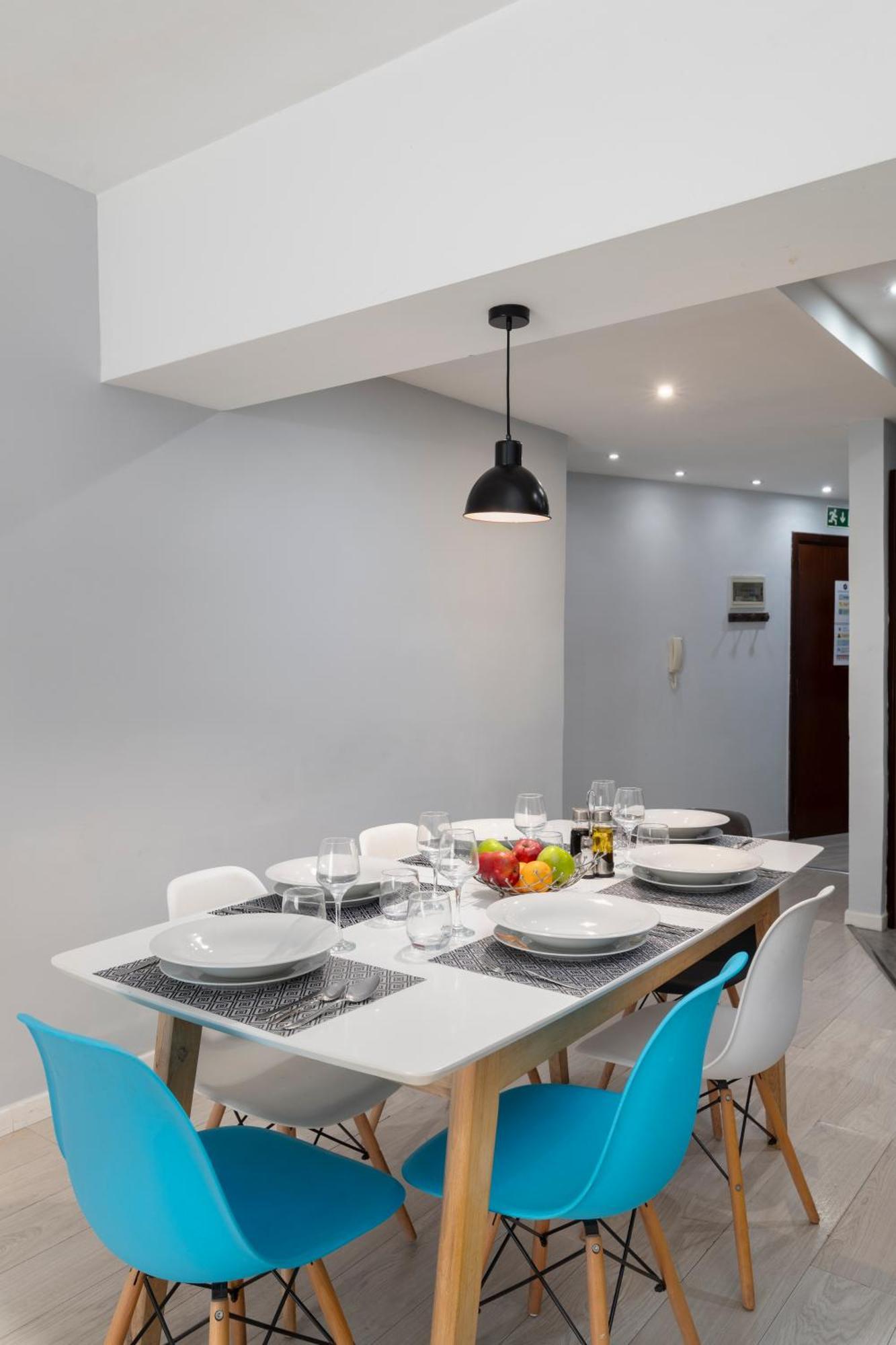 Modern 3 Bedroom & 3 Bathroom Apartment - Near Balluta Bay San Ġiljan Buitenkant foto